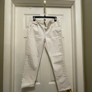Gap White Cropped Girlfriend Jeans
